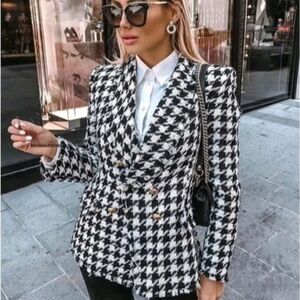 Zara Houndstooth Textured Black and White Blazer